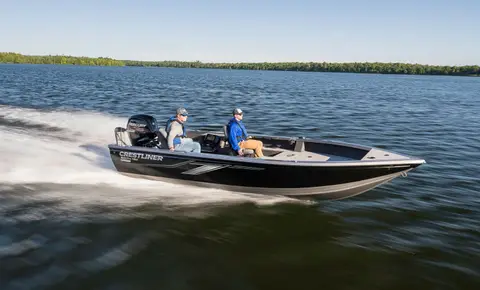 Crestliner boat, official source image