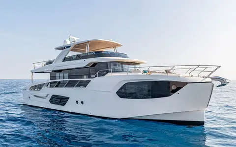 Absolute Absolute NAVETTA 70, official model image