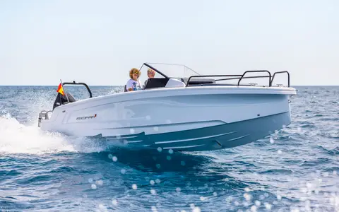 Axopar Axopar 25, official model image