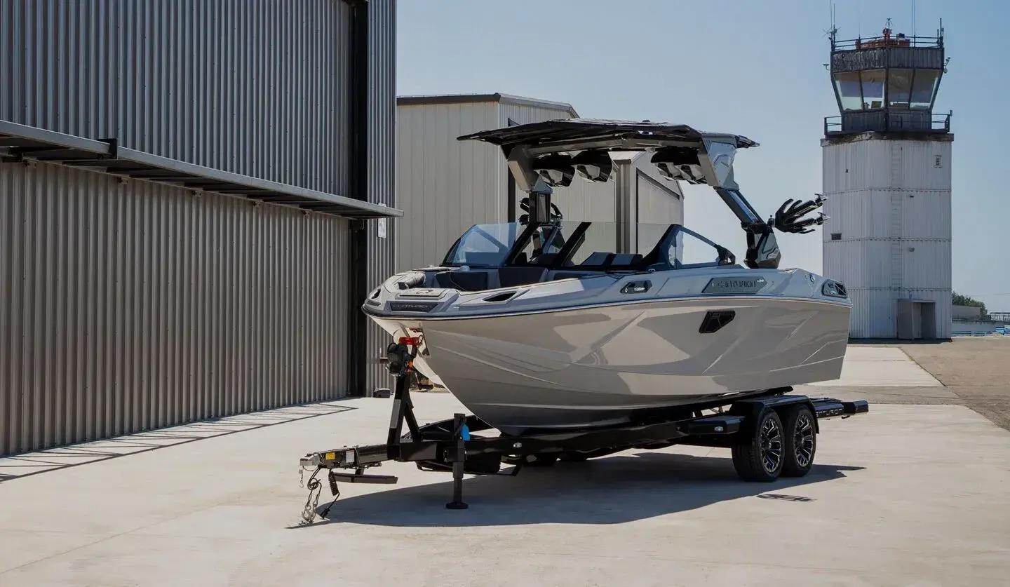 Centurion Boats 2027 RS230, official model image