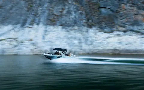 Centurion Boats 2027 RS245, official model image