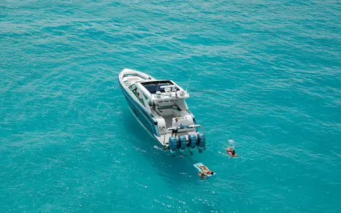 Formula Boats 430 All Sport Crossover, official model image