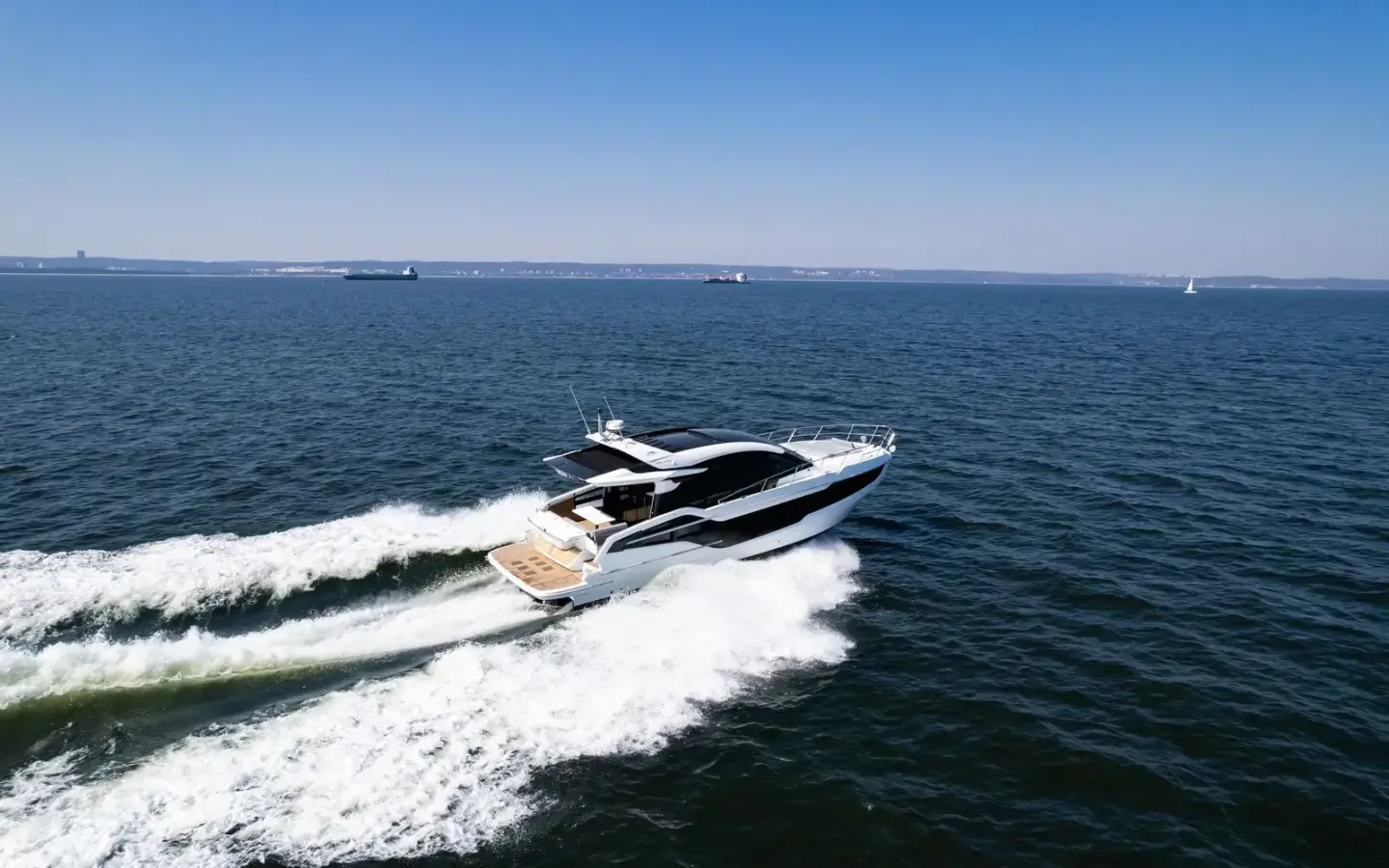 Galeon Galeon 450 HTC, official model image