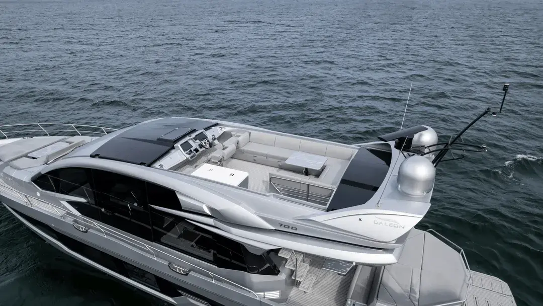 Galeon Galeon 700 SKY, official model image