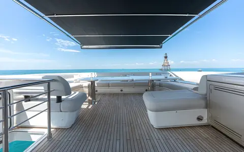 Galeon Galeon 800 FLY, official model image