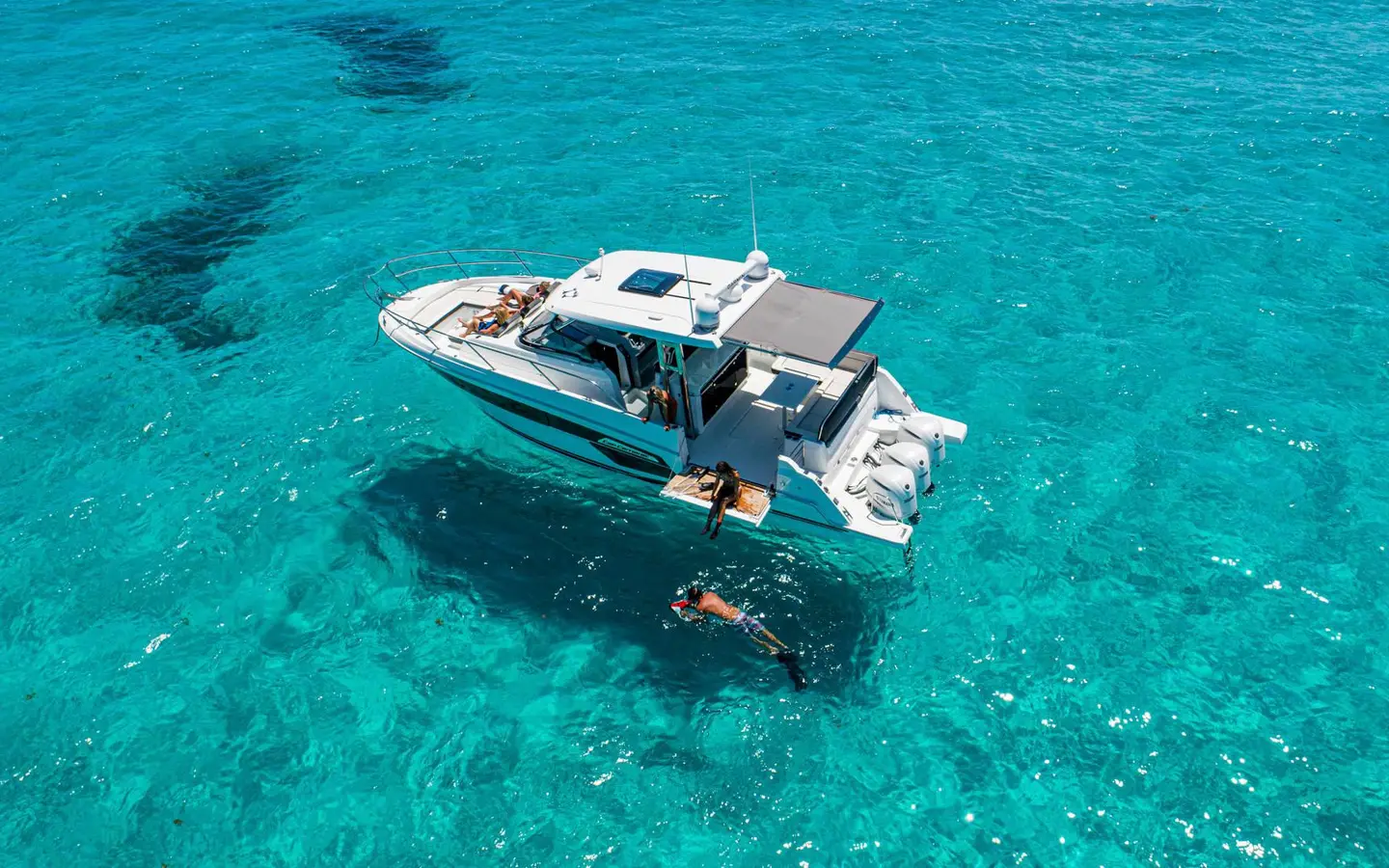 Jeanneau Cap Camarat 12 5wa, official model image