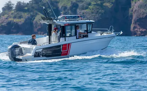 Jeanneau Merry Fisher 795 Sport, official model image