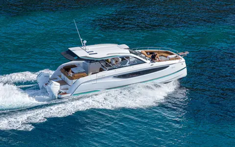 Jeanneau Th38, official model image