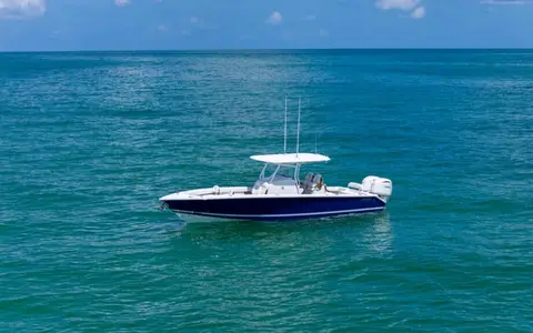 Jupiter Marine Jupiter 32 - Jupiter Marine, official model image