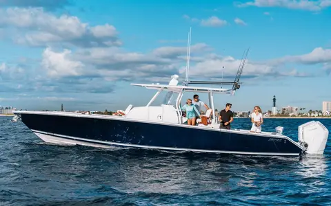 Jupiter Marine Jupiter 40 - Jupiter Marine, official model image