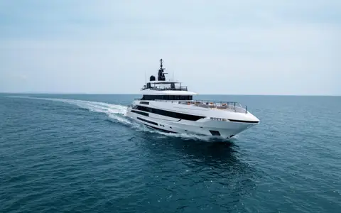 Mangusta, representative image from the Mangusta Oceano 50