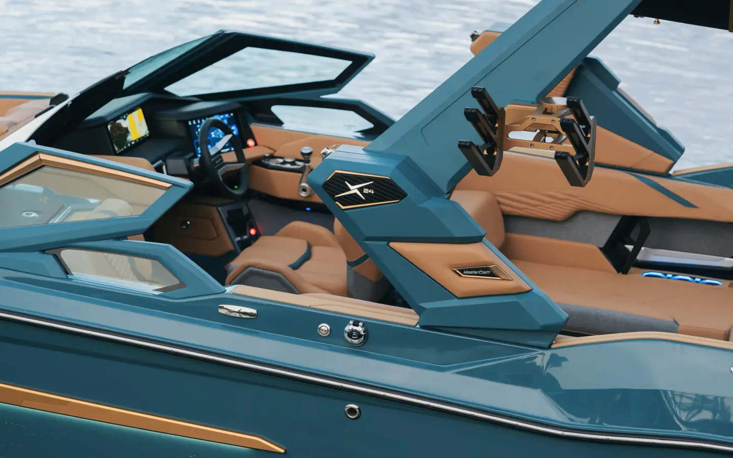 MasterCraft MasterCraft X24, official model image