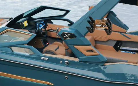 MasterCraft MasterCraft X24, official model image