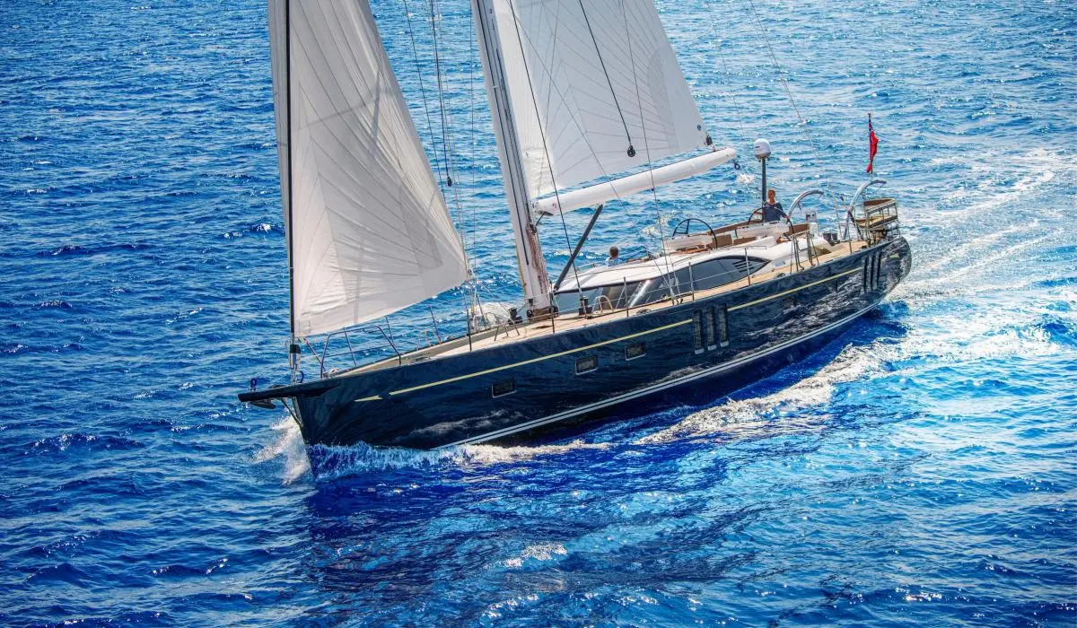 Oyster Yachts Oyster 675, official model image