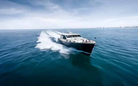 Palm Beach Motor Yachts Palm Beach 85, official model image