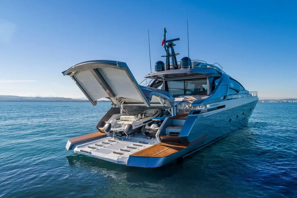 Pershing Pershing-8X, official model image