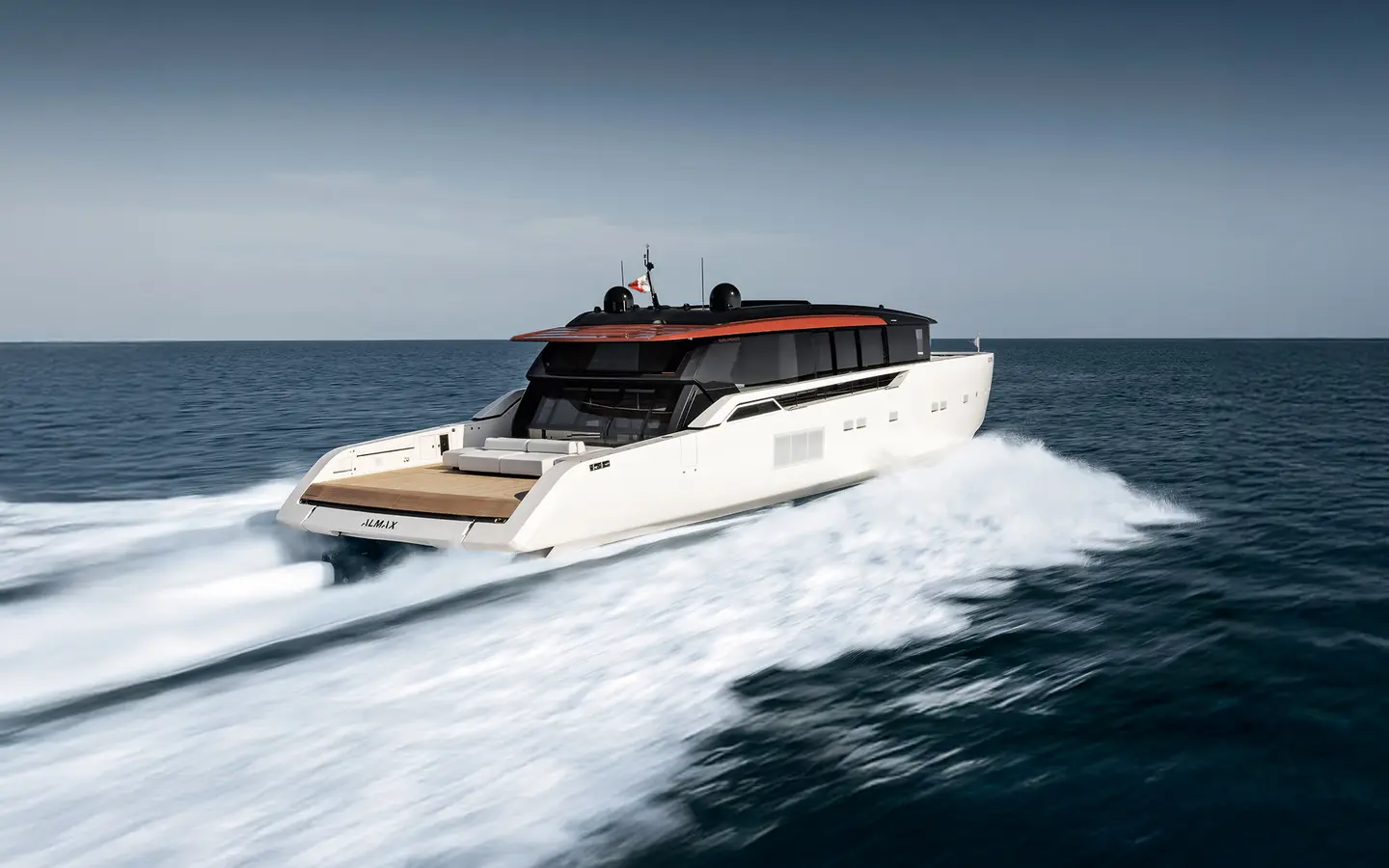 Sanlorenzo SP110, official model image