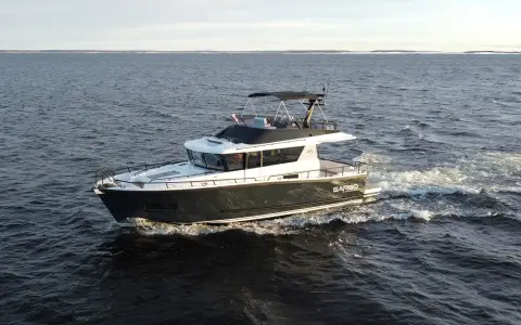 Sargo Sargo 45 Fly, official model image