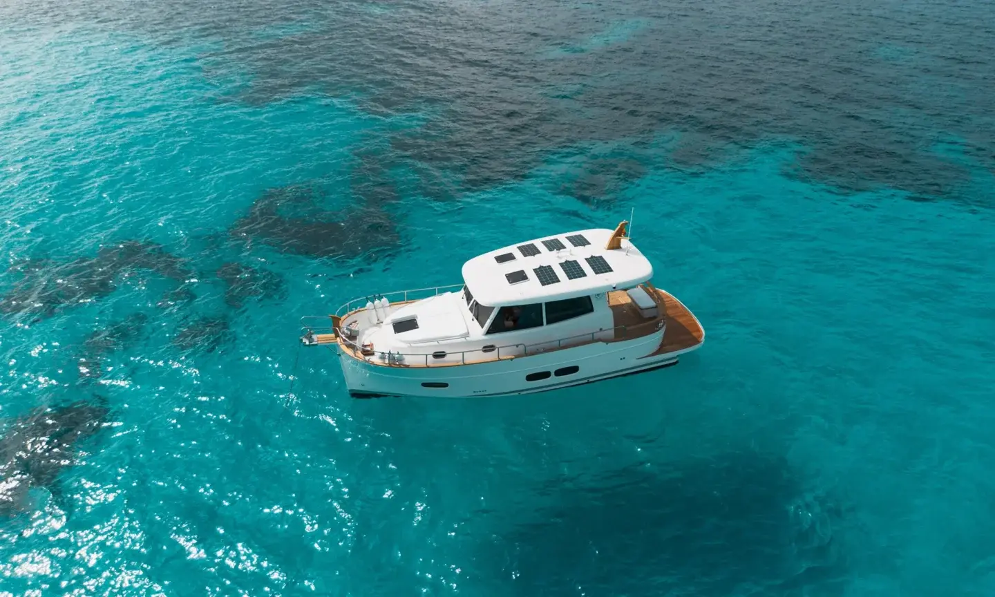 Sasga Yachts MENORQUÍN 35 HARD TOP, official model image