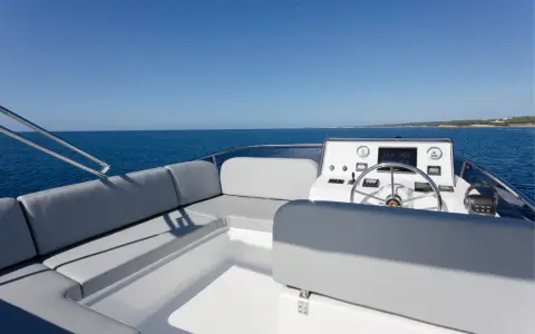 Sasga Yachts MENORQUÍN 42 FLYBRIDGE, official model image