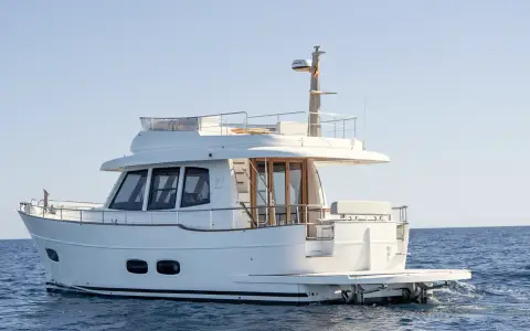 Sasga Yachts MENORQUÍN 48 FLYBRIDGE, official model image