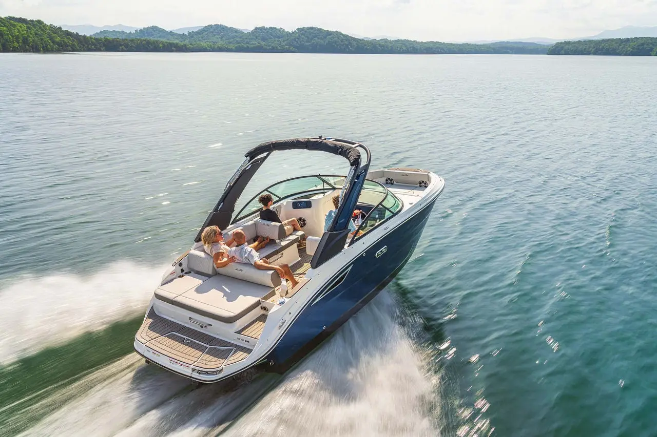 Sea Ray Sea Ray SDX 230, official model image