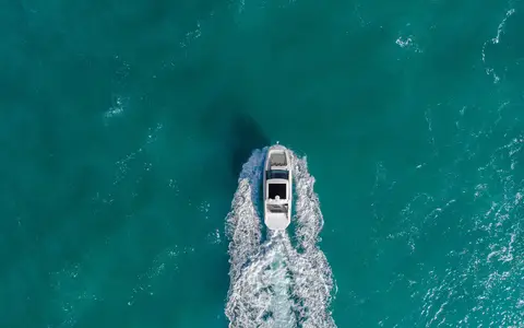 Sea Ray Sea Ray Sundancer 320, official model image