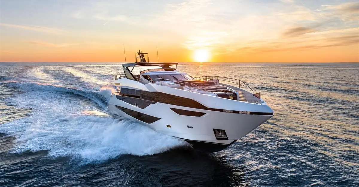 Sunseeker 100 Yacht, official model image