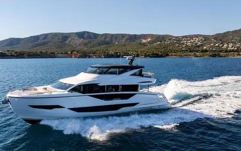 Sunseeker 90 Ocean Enclosed, official model image