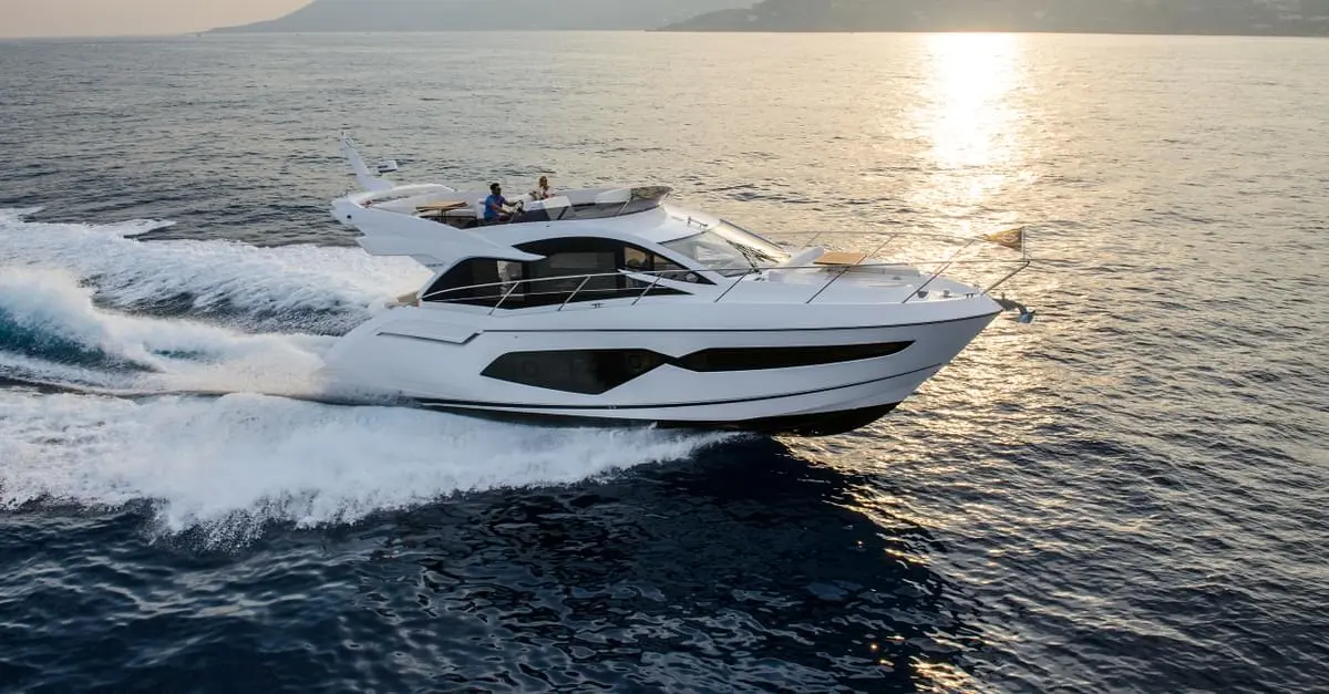Sunseeker Manhattan 52, official model image