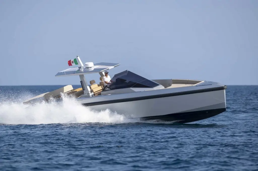 Wally Wally-wallytender48, official model image