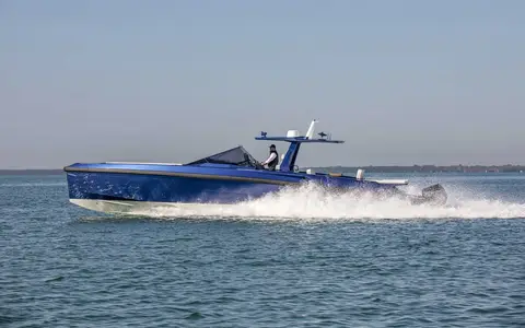 Wally Wally-wallytender48X, official model image