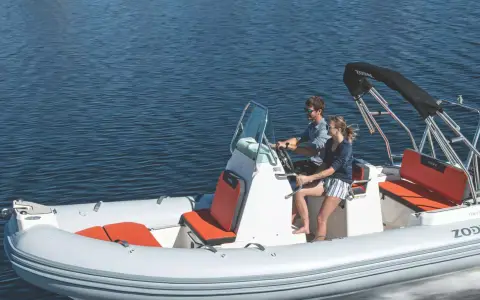 Zodiac Nautic MEDLINE 5.8, official model image