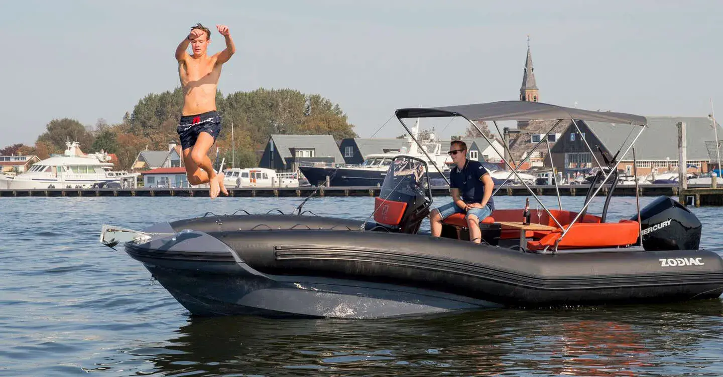 Zodiac Nautic N-ZO 680, official model image
