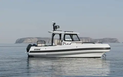 Zodiac Nautic X9CC, official model image