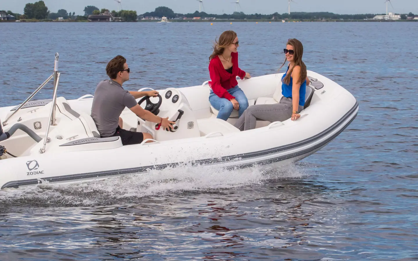 Zodiac Nautic YACHTLINE 490, official model image