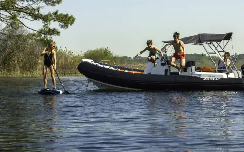 Zodiac Nautic Zodiac Medline 6.8, official model image
